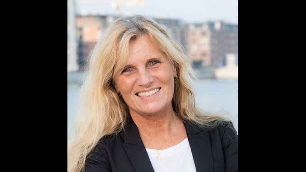 [Translate to English:] Porträttfoto av Mona Holmqvist
