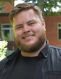 Porträttbild: Nils Breding